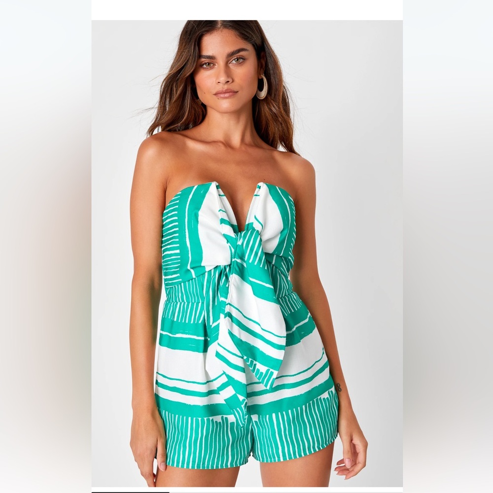 Lulus Delphi Green and White Striped Tie-Front Strapless Romper | Size L